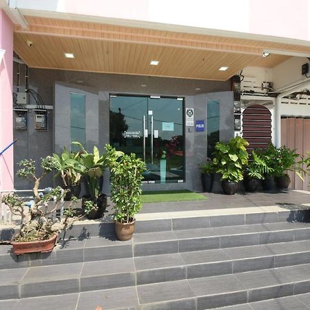 Mentekab 56 Hotel מראה חיצוני תמונה